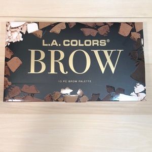BRAND NEW L.A. COLORS EYEBROW KIT